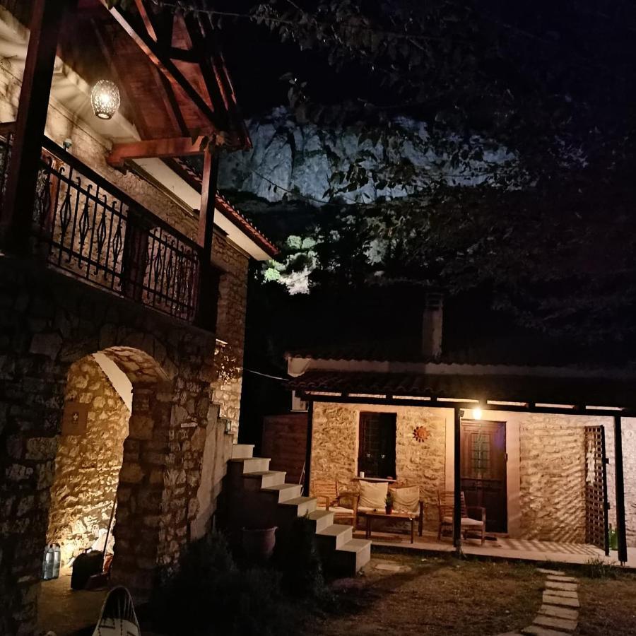 Theopetra Home Exterior photo