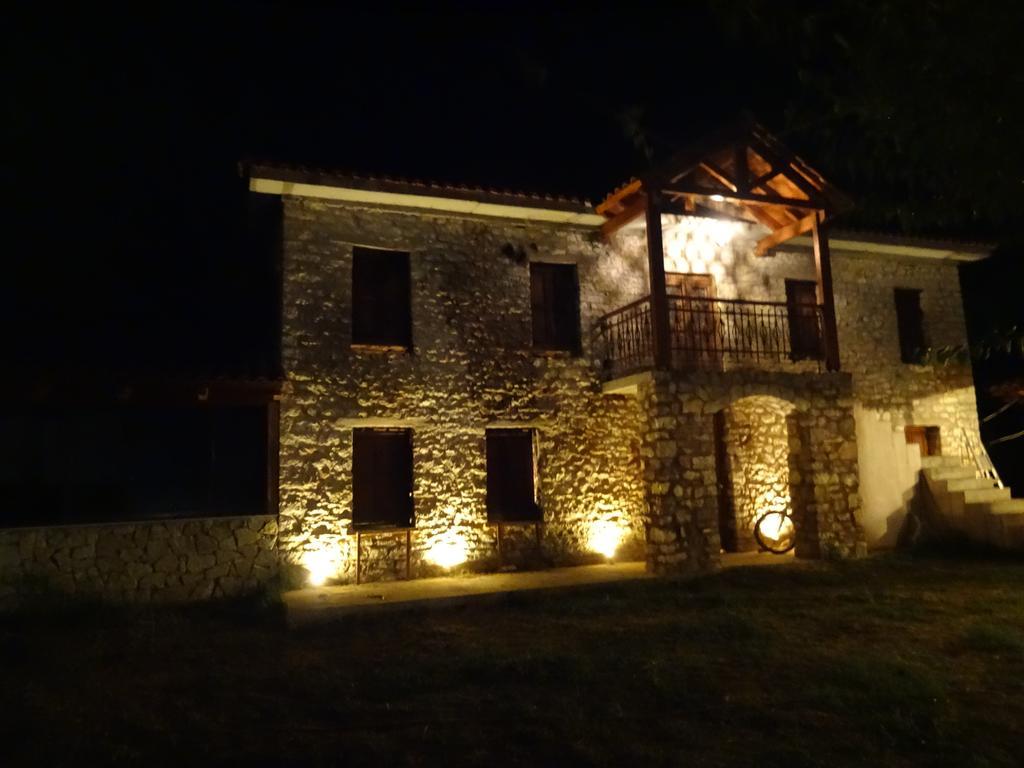 Theopetra Home Exterior photo